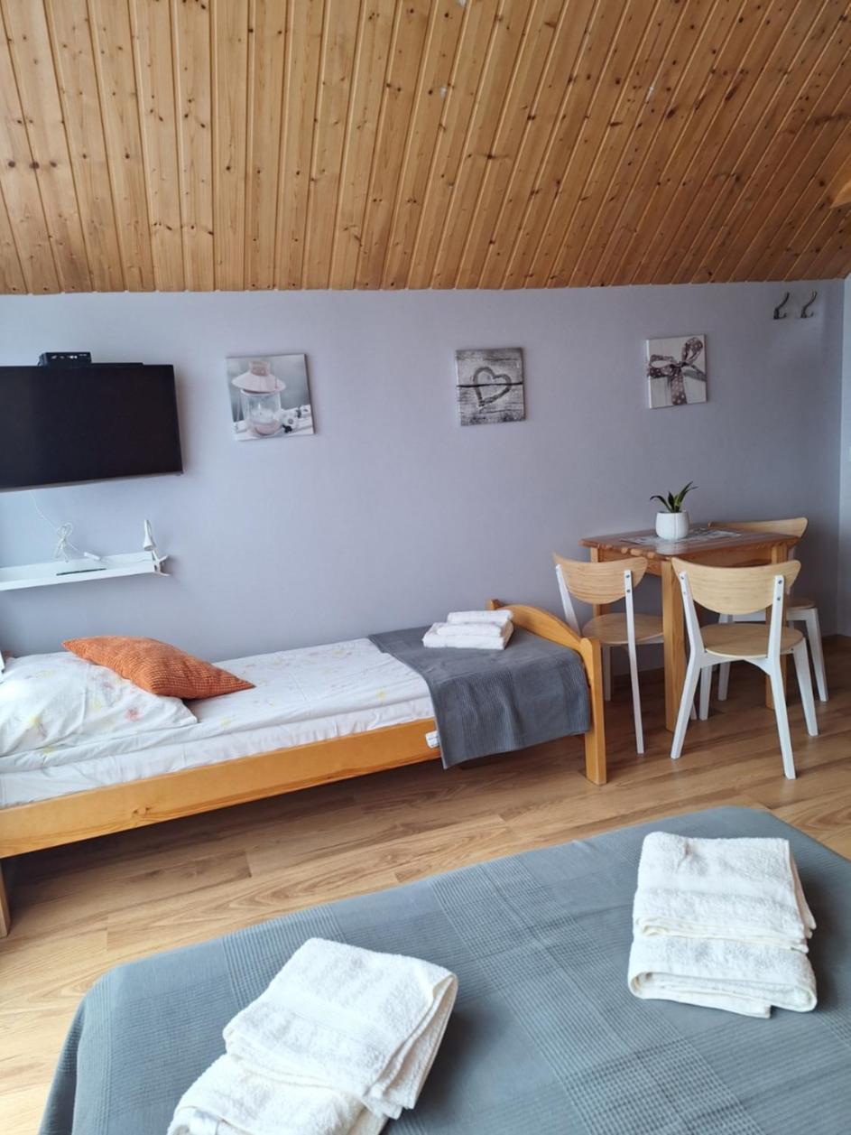 Helios Hotell Dębki Exteriör bild
