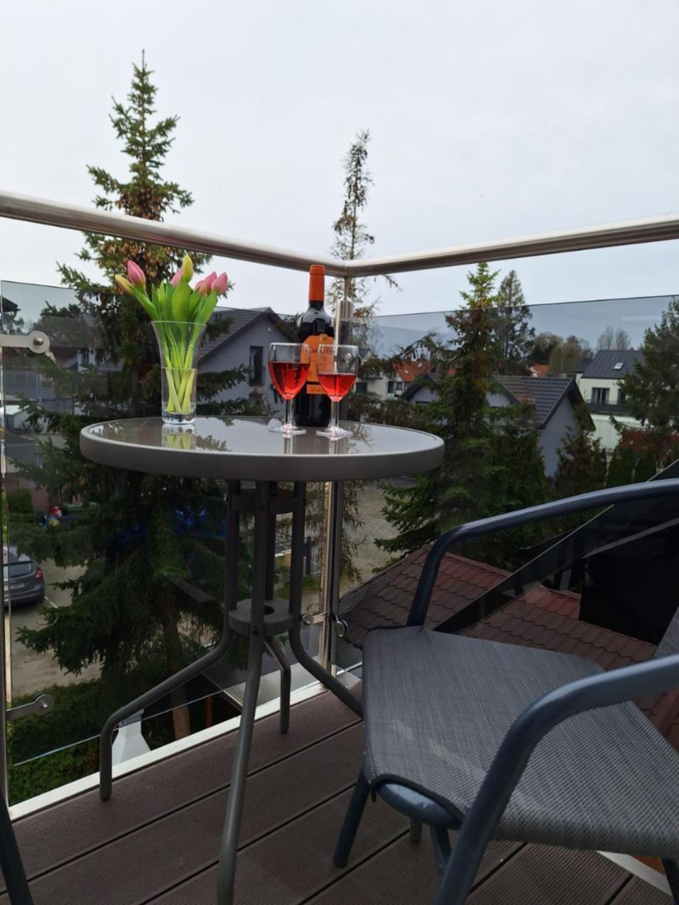Helios Hotell Dębki Exteriör bild