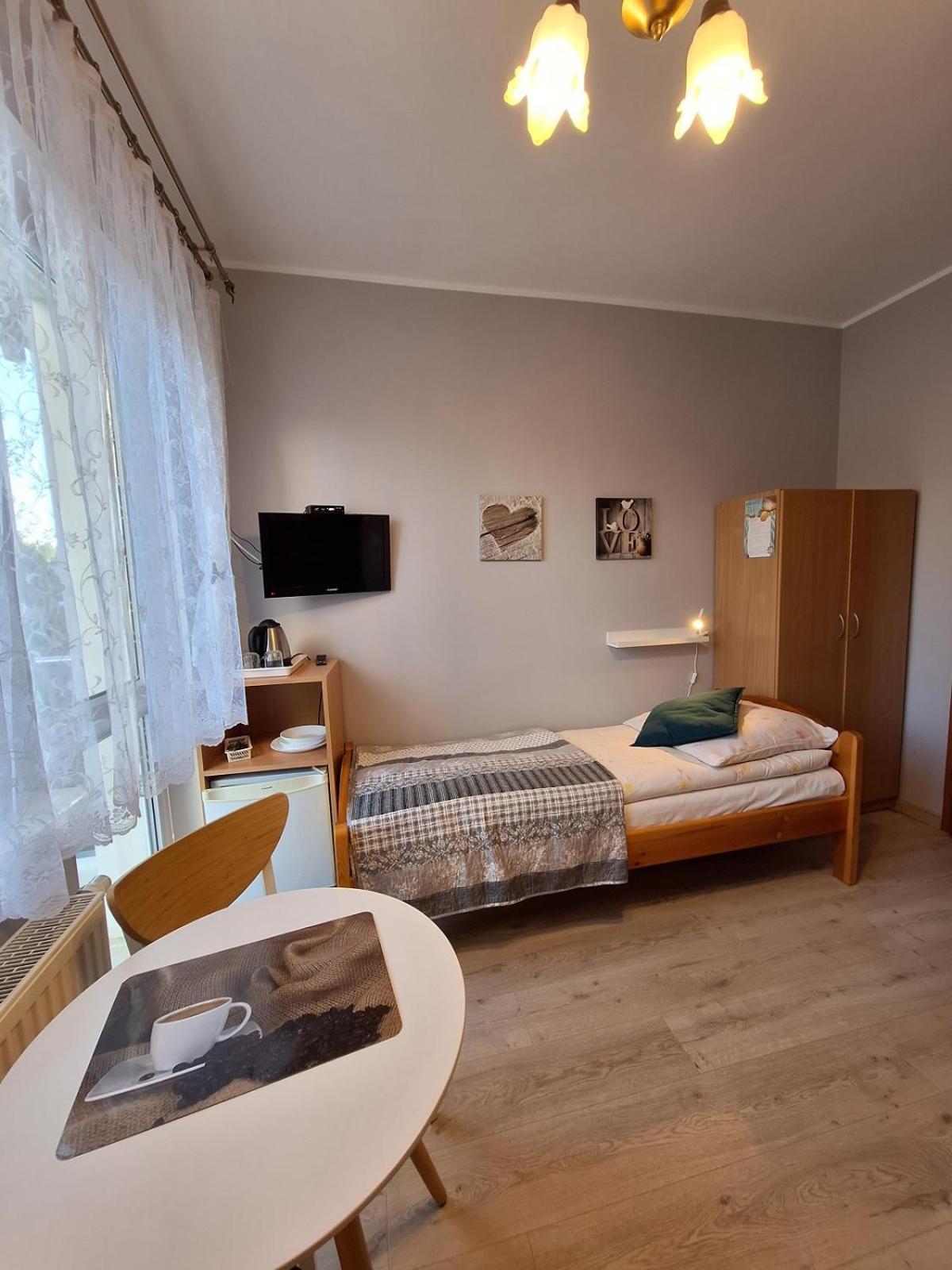 Helios Hotell Dębki Exteriör bild
